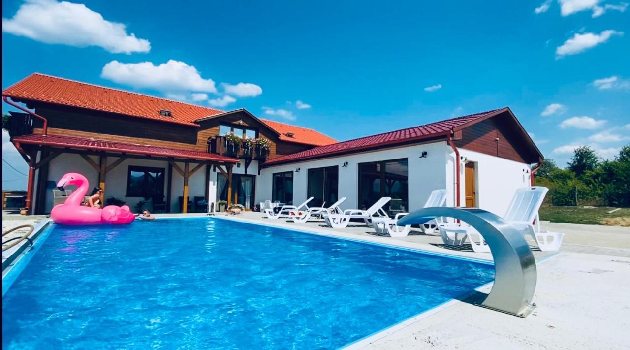 Gold Horse Vendeghaz Hotell Szilvásvárad Exteriör bild