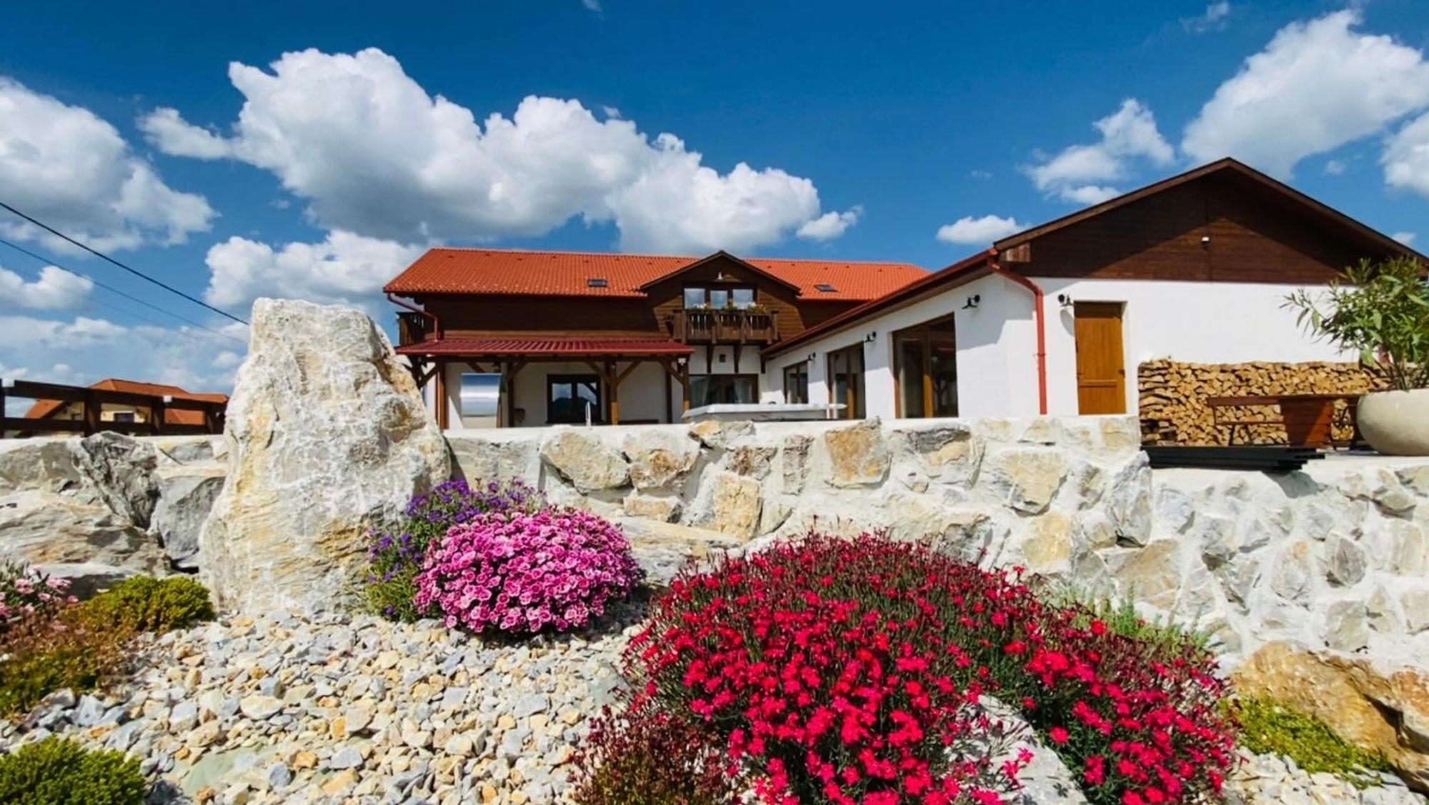 Gold Horse Vendeghaz Hotell Szilvásvárad Exteriör bild